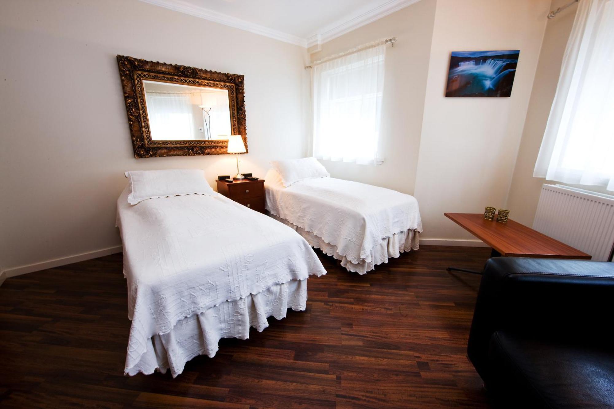 Bg4 Guesthouse Акурейрі Екстер'єр фото