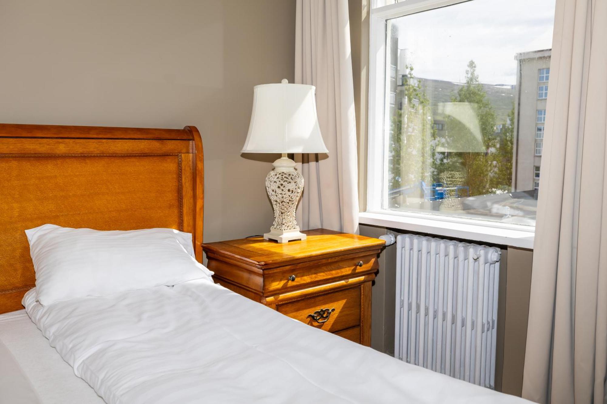 Bg4 Guesthouse Акурейрі Екстер'єр фото