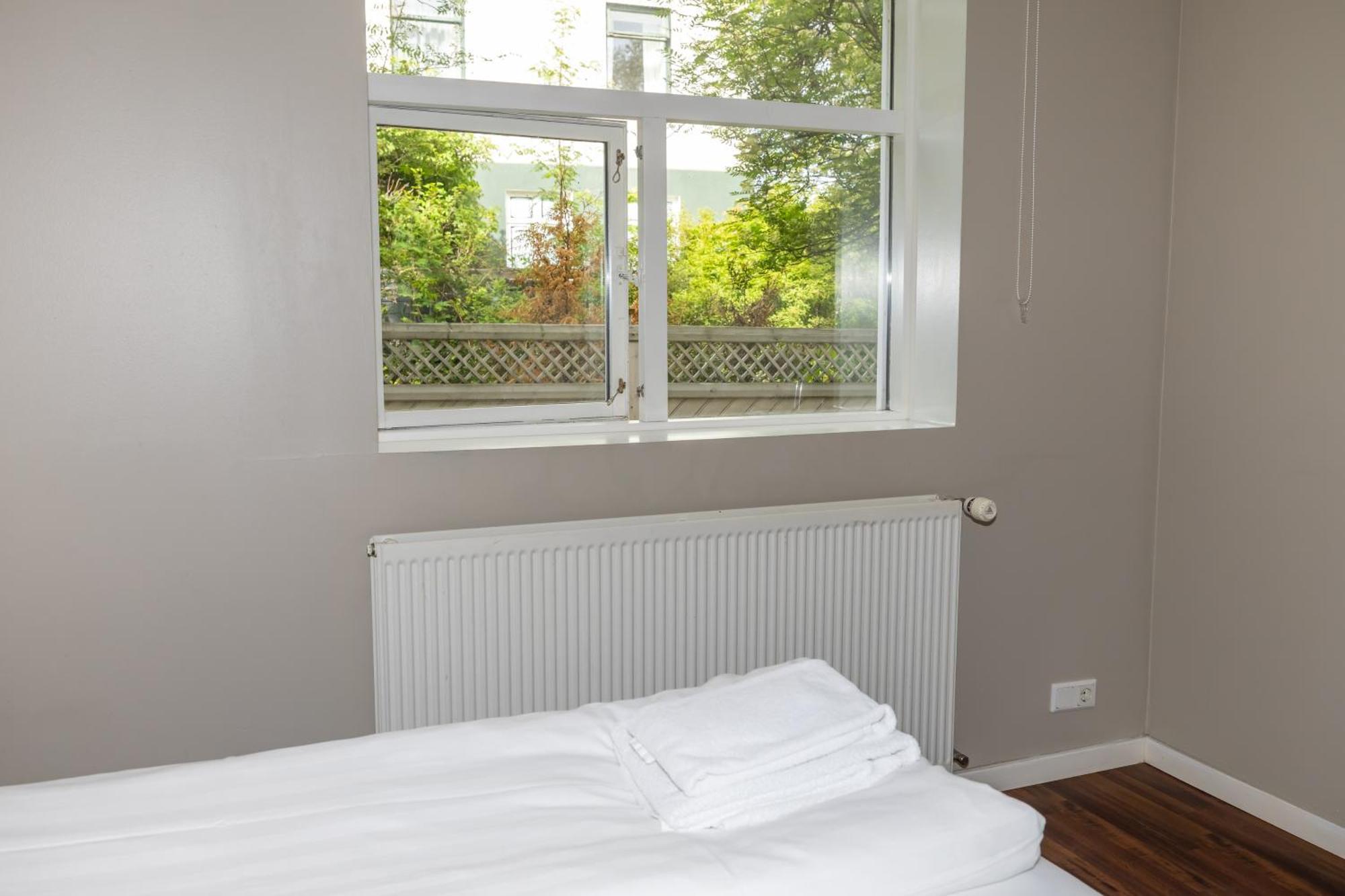 Bg4 Guesthouse Акурейрі Екстер'єр фото