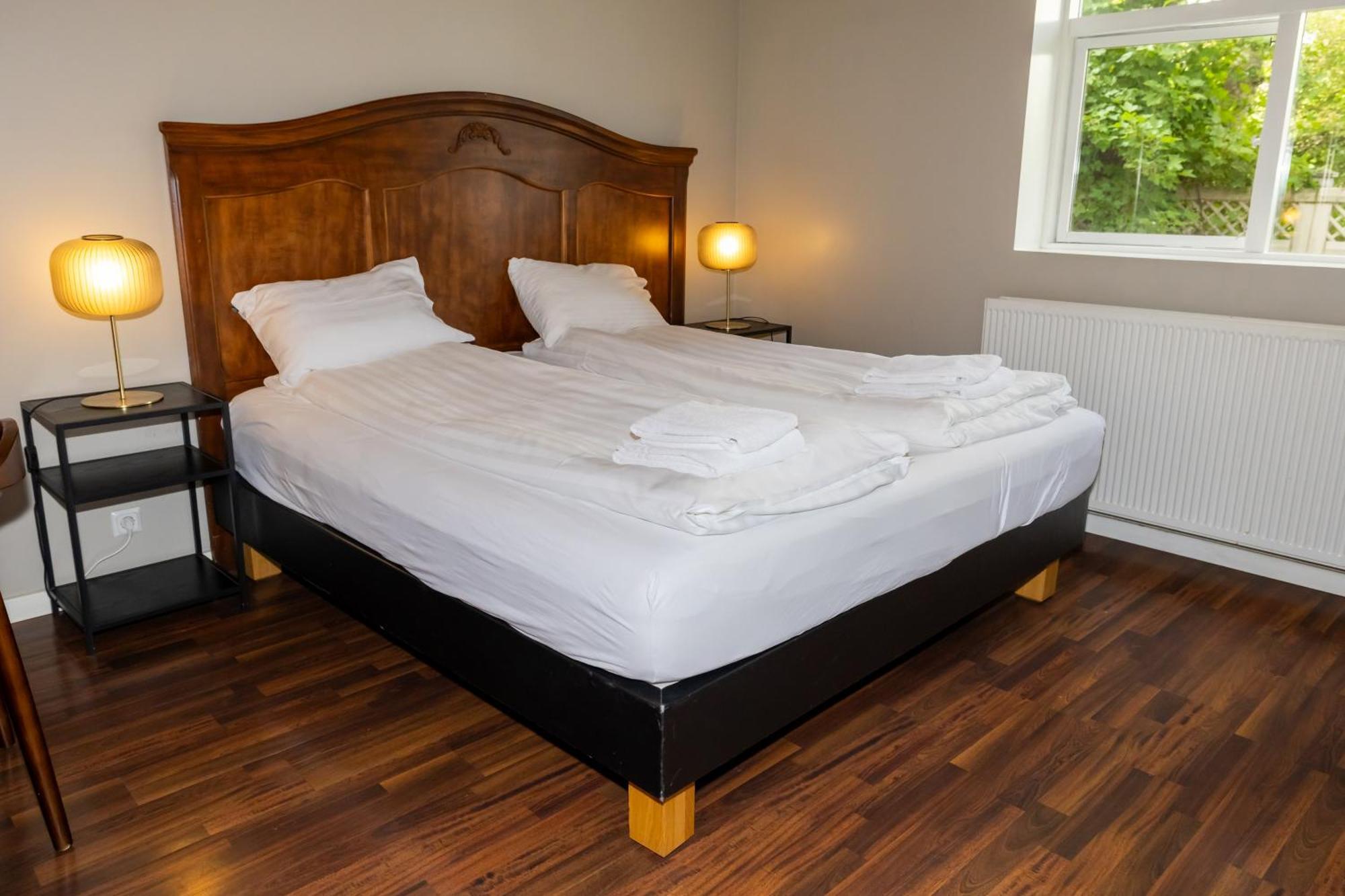 Bg4 Guesthouse Акурейрі Екстер'єр фото