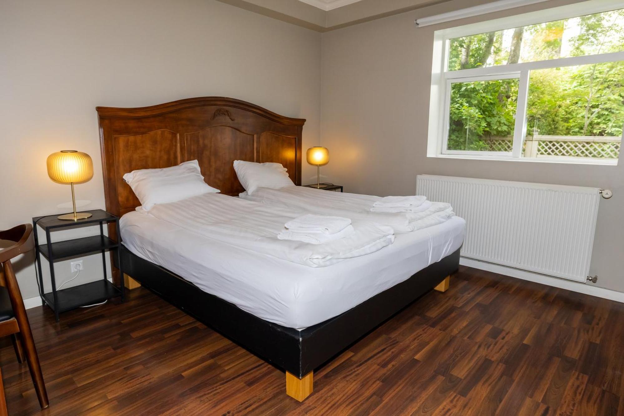 Bg4 Guesthouse Акурейрі Екстер'єр фото
