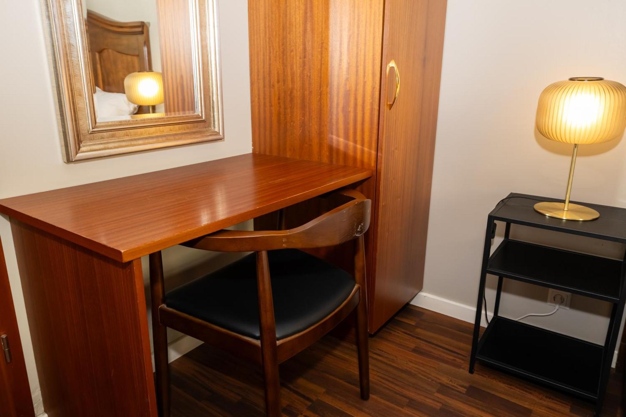 Bg4 Guesthouse Акурейрі Екстер'єр фото